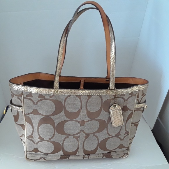 Coach Khaki Signature Jacquard Python Shoulder Bag - Picture 1 of 8